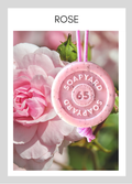 Savon avec corde Soapyard — Rose Exfoliant, sur fond illustrant son parfum